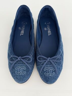 CHANEL 26 DENIM BALLET FLATS SIZE IT 38 / US 8